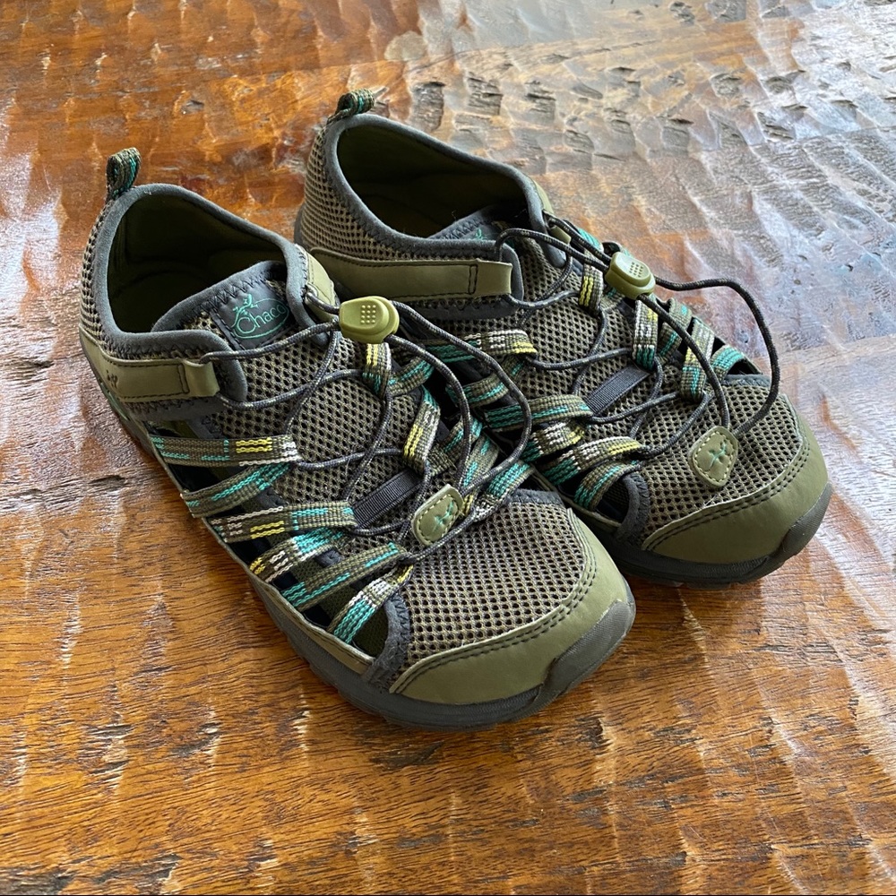 Chaco Outcross 2 Shoes Big Kids Size 5